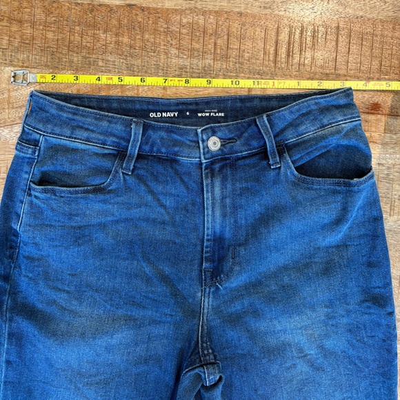 Old Navy Women's Blue Flare Jeans - Picture 4 of 6